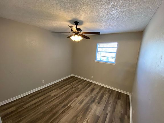 5th image of 102 Maryland St #1
