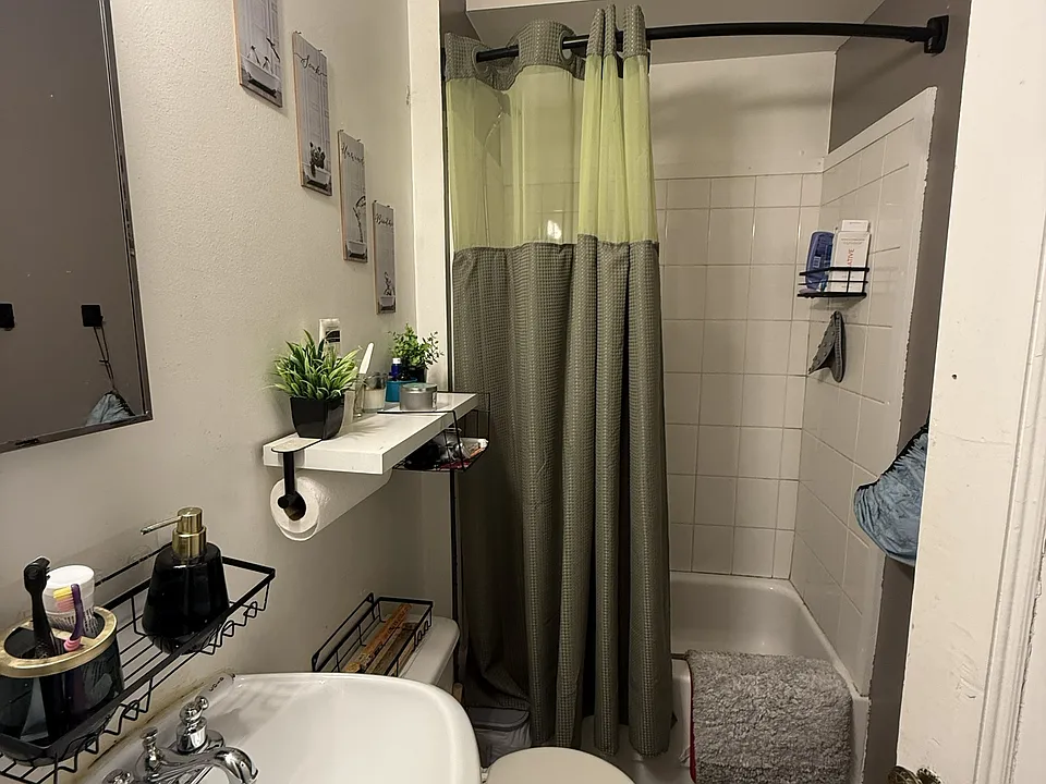 5 Edge Hill St #2