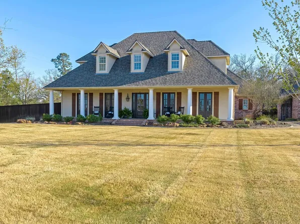 225 Alexis Dr, Longview, TX 75605