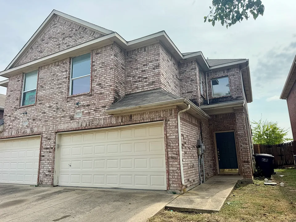 5812 Blackmon Ct