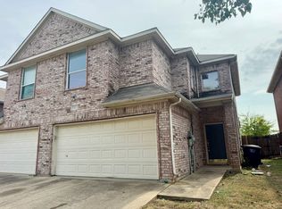 5812 Blackmon Ct, Fort Worth, TX 76137