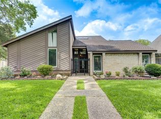 15754 Walkwood Dr, Houston, TX 77079