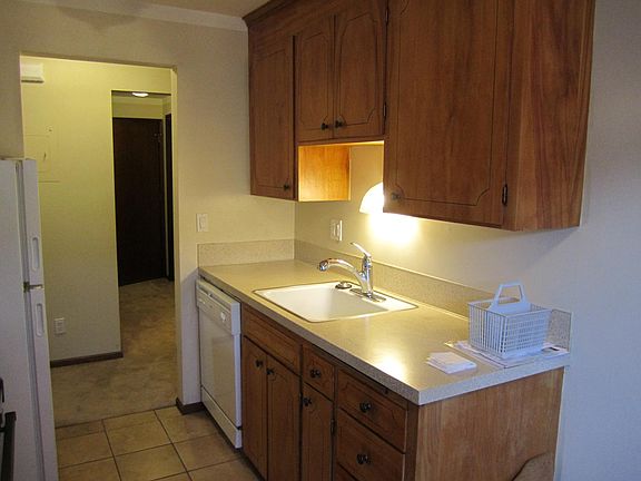 4th image of 7311 Roosevelt Way NE APT 103