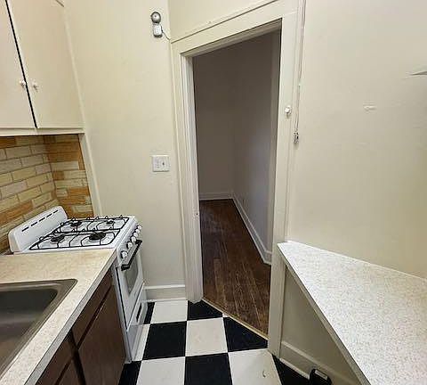 5th image of 740 Madison Ave APT 6