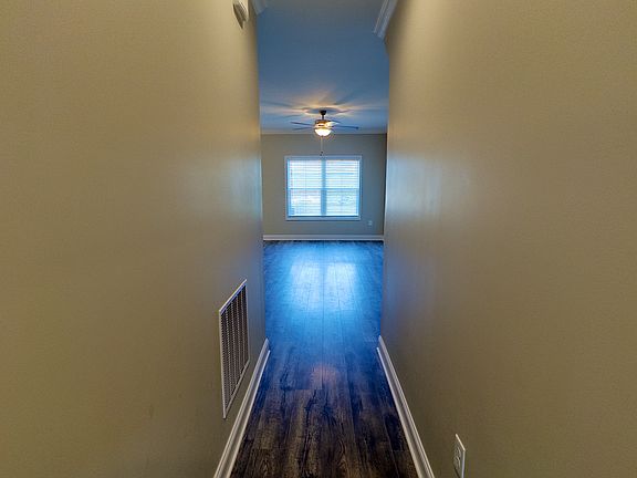 3rd image of 326 Boulder Way