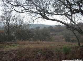 18 Sun Valley Dr, Spring Branch, TX 78070