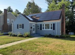 247 Colebrook St, Hartford, CT 06112