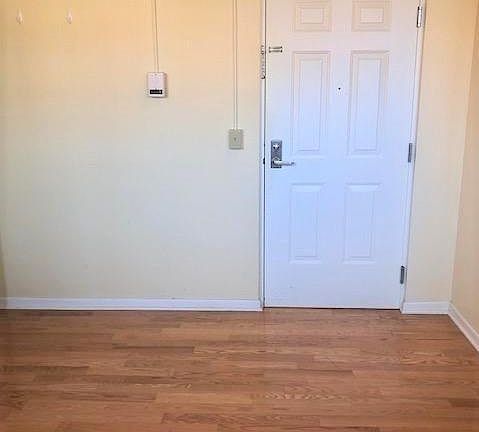 4th image of 786 Kenmore Ave APT 2