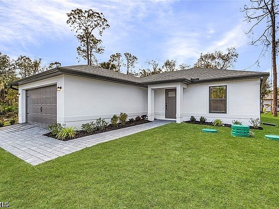 2nd image of 724 Goldrock Rd
