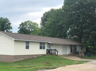 1308 Meadowbrook Dr, Mountain Home, AR 72653