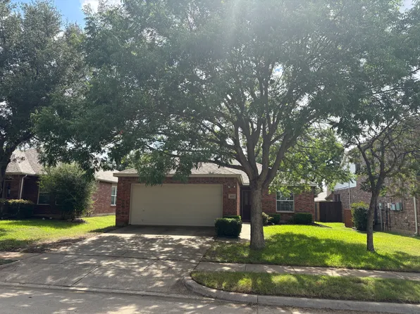 4517 Fox Sedge Ln, Denton, TX 76208