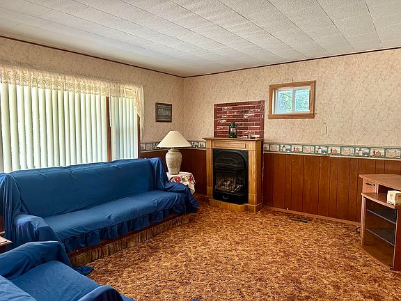 5th image of 121 Paula Avenue