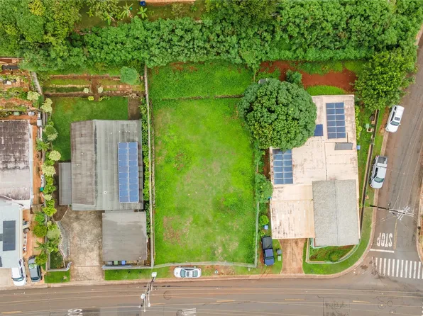 864 Hoomaemae St, Pearl City, HI 96782