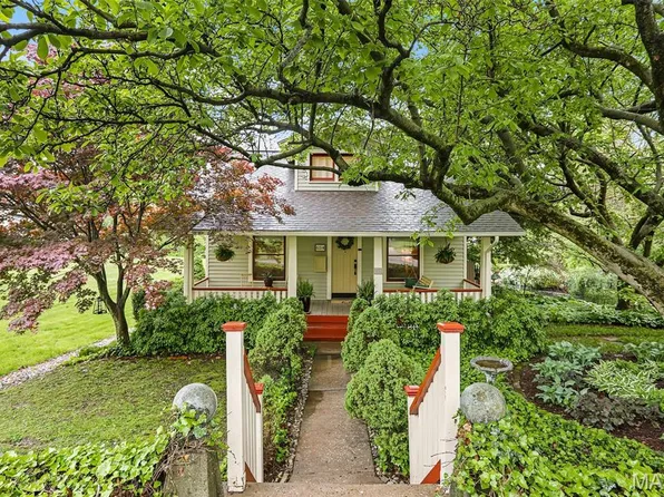 654 Frederick St, Edwardsville, IL 62025