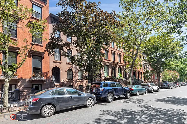 Sold by CORE | media 12