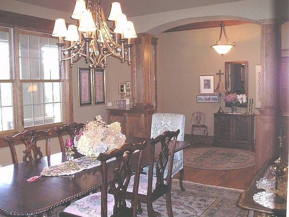 Formal dining