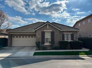 852 Beauregard Ln, Clovis, CA 93619