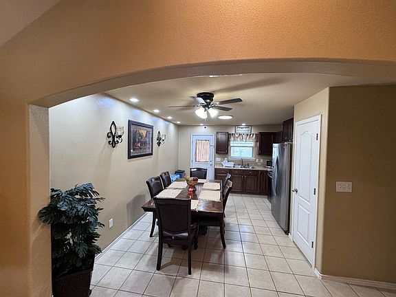 5th image of 5507 Palestine Dr