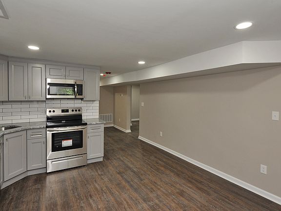 View of the kitchen and hallway