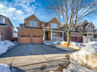28 Latania Blvd, Brampton, ON L6P 1S9
