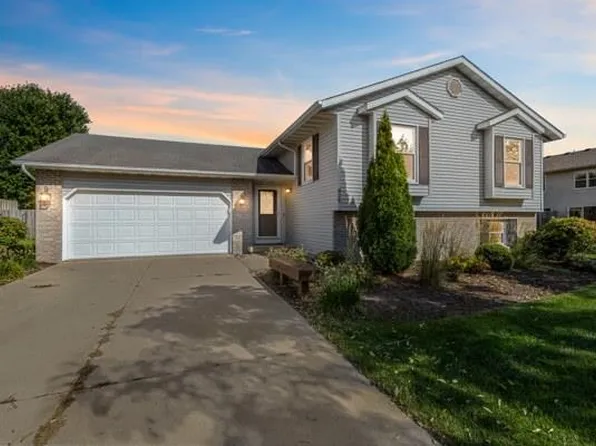 829 Edgemore Dr, Sun Prairie, WI 53590