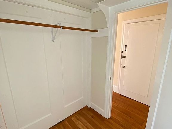 2nd image of 1212 11th Ave APT 2