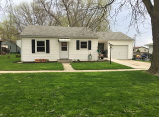 703 S Sherman St, Wausa, NE 68786