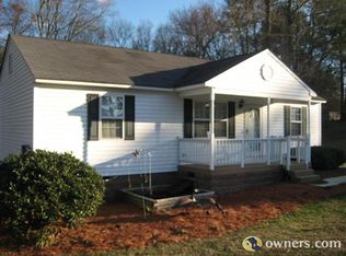 58 Starcroft Dr, Fuquay Varina, NC 27526