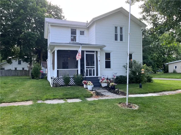55 Church St, Waterloo, NY 13165