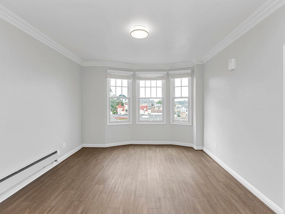 1st image of 100 Broderick St #604