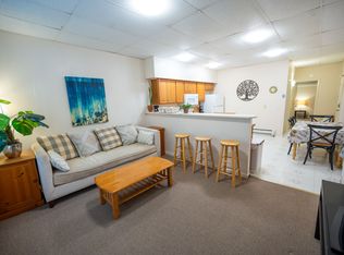 2209 15th St APT 1, Troy, NY 12180