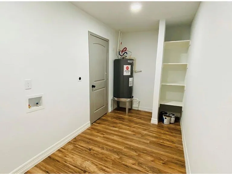 3230 Dragonwick Dr — Photo 9