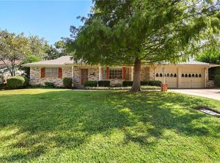 5012 Fall River Dr, Fort Worth, TX 76103