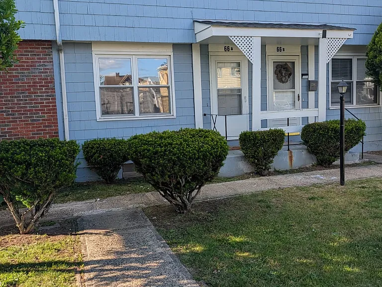 66 Clinton Ave #A — Photo 9