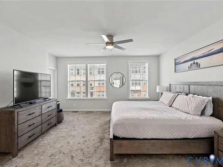5922 Laurel Bed Ln — Photo 13