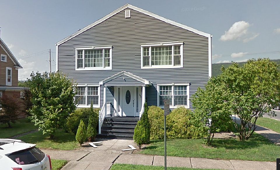 South-facing front on 1st St