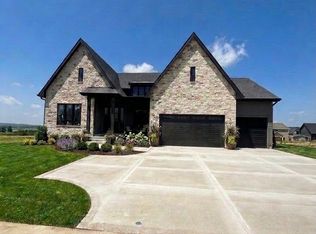 1447 S 81st St, West Des Moines, IA 50266