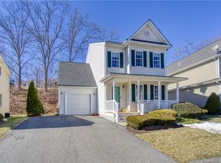 8 Sycamore Way #8, Wallingford, CT 06492