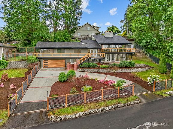 2nd image of 4509 S Snoqualmie Street