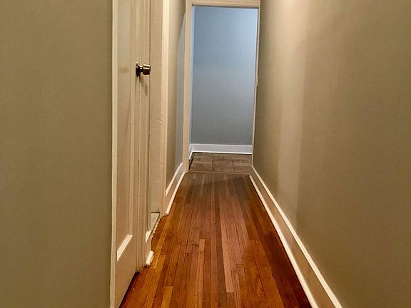 5th image of 360 E 205th St #5H