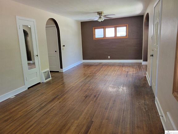 2nd image of 1717 4th Ave