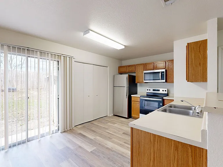 1603 Inca Dr #B — Photo 10