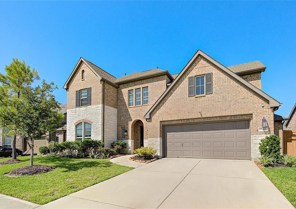 1st image of 15411 Hopkins Cedar Dr