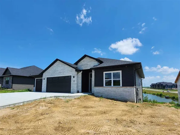 648 Rock Ridge Rd, Tiffin, IA 52340