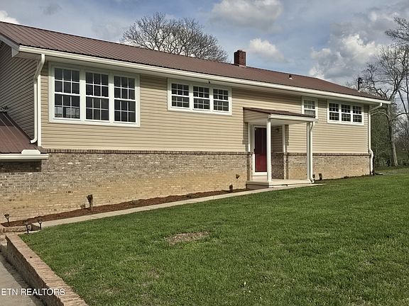 2nd image of 186 Stone Dr