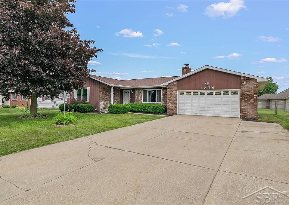 1st image of 2879 Briarwood Dr