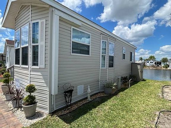 5th image of 3701 Baynard Dr #J2
