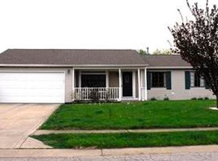 195 Meadow Creek South Dr, Whiteland, IN 46184