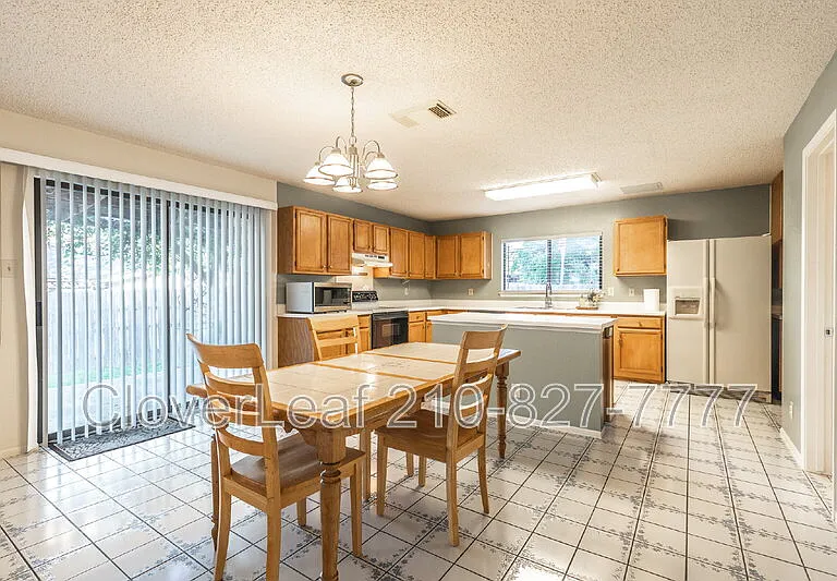 7426 Rainfall Park — Photo 18