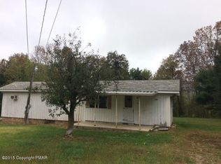 396 Pine Hollow Dr, Lehighton, PA 18235
